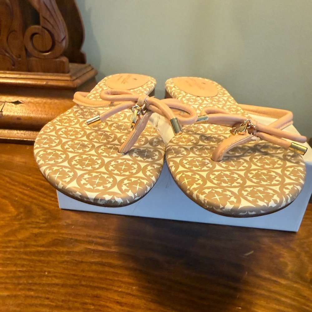 Kate Spade New York Mistic Bow Flat Thong Pale Pink Leather Sandal Size 8 - Picture 6 of 12